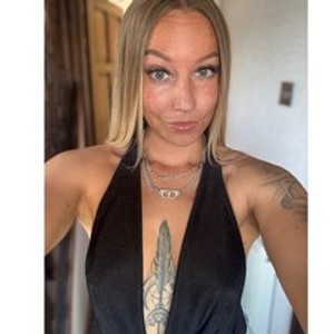 amateursex-livecam.com DAREDolls_Sapphire_X livesex profile in slutty cams