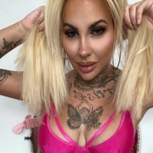 miss_chloe_savage