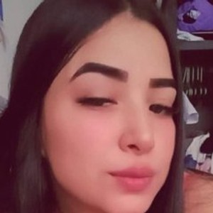 streamate surianys_petty webcam profile pic via privat-livecam.com