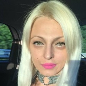 streamate Carolina_xo webcam profile pic via mega-camsex.com