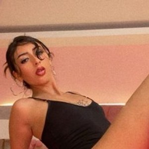 badgirlwebcam.com BellaaCherry livesex profile in solo cams