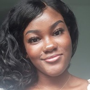 onaircams.com Tianaqueenvanz livesex profile in personal cams