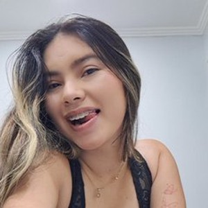 livesex.fan Valery_Thoms livesex profile in ol cams