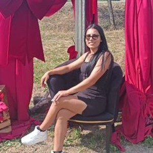 sleekcams.com GIAHH livesex profile in cock cams