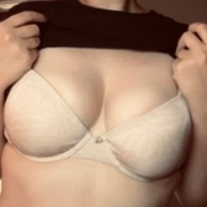 streamate Spicynoodle1108 webcam profile pic via pornsexycams.com