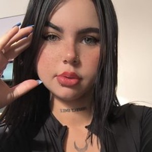 livesextrans.com gisselle21 livesex profile in toy habannai cams