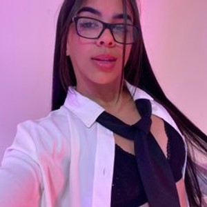 streamate AllieMuller webcam profile pic via sexlivecamsites.com