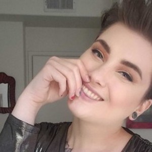 FemmeHawkDown's profile picture