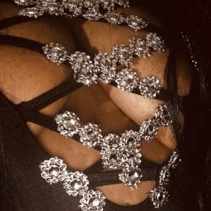 Chanelluvjonez's profile picture