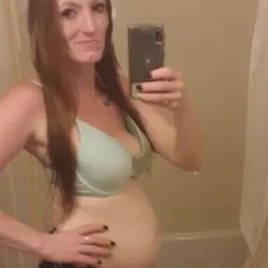 PregoSquirterGirl from jerkmate