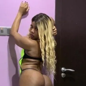 paradise_ebony18 from jerkmate