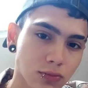 AndrewNaughty Live Cam