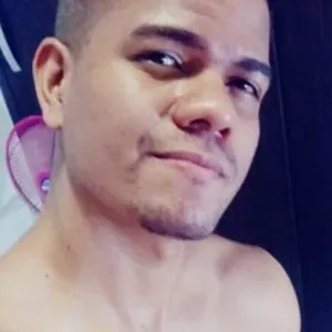 Yiyo_Horny from jerkmate