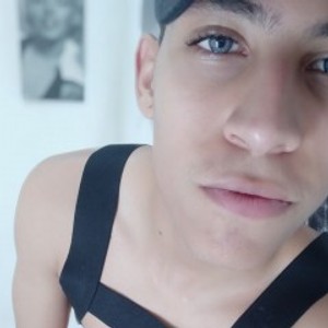 dylan_yvt Live Cam