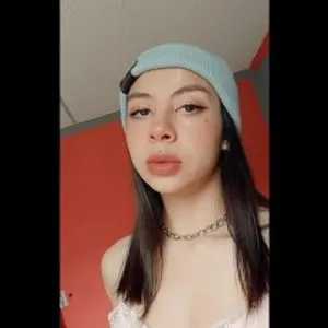 XHannahSnowdonX from jerkmate