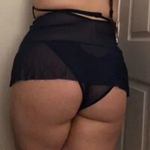 QueenLunaWren from stripchat