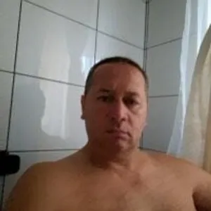 Angelogioni1976 from stripchat