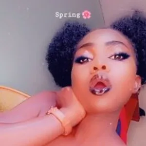 CynthiaMam from stripchat