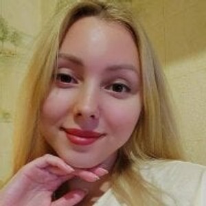 cheapadultsexcams.com Alice_smiles livesex profile in kind cams