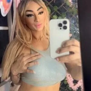 PartyBitchts from stripchat