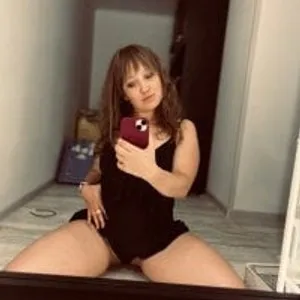 mayameow8 from stripchat