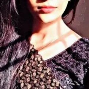 hotty_riyaa from stripchat