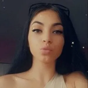 AmiraaAmy from stripchat