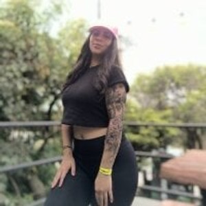 gonewildcams.com Rose_Gang livesex profile in goth cams