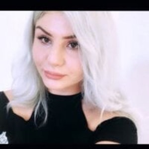 Camgirl is actually offline