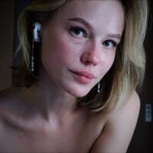 _Stefanie_Collins_ webcam profile - Russian