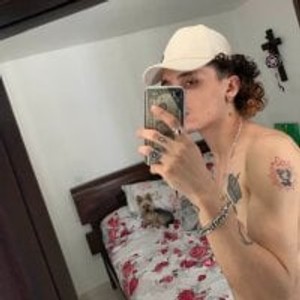 coupleslivesex.com TheKing6ix9ine69 livesex profile in romantic cams