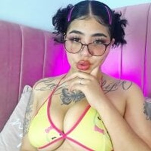 Cam Girl foxxy-lov3