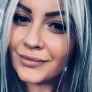 xxLexixx webcam profile - British