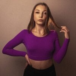 EmillyPlay's profile picture