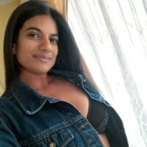 maturelivesexcams.com AtCallisMercy livesex profile in mature cams