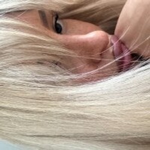Eva_shy webcam profile - Russian