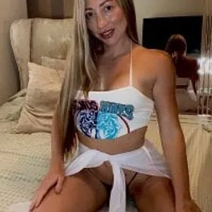 playful_jasmine from stripchat