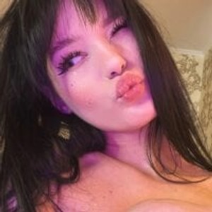 onaircams.com CutieKitty6 livesex profile in public cams