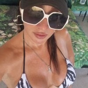 TheGoddessBianca webcam profile - Canadian