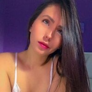 cheapadultsexcams.com Nata_bernett livesex profile in latina cams