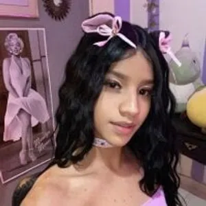 Nahomysx from stripchat