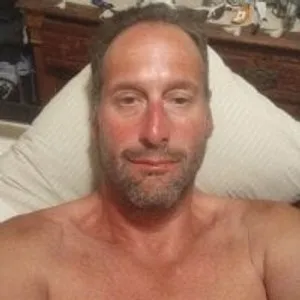 handsome-daddy53 from stripchat
