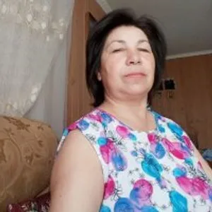 OliviaGold55 from stripchat