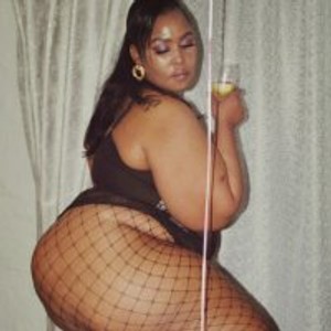 ThickyMinaj's profile picture