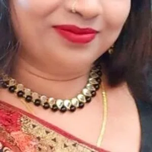 DIVYA_JI8 from stripchat