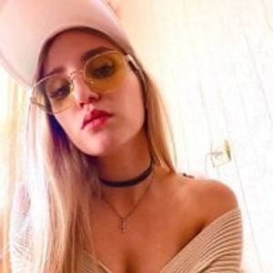 sleekcams.com Cleo_Neon livesex profile in corset cams