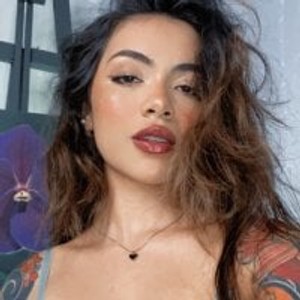 sleekcams.com mariiejanee livesex profile in piercing cams