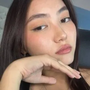 kiki_riki from stripchat