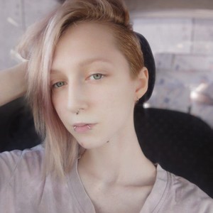 Ola_dushek webcam profile - Russian