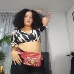 onaircams.com curly2510 livesex profile in public cams